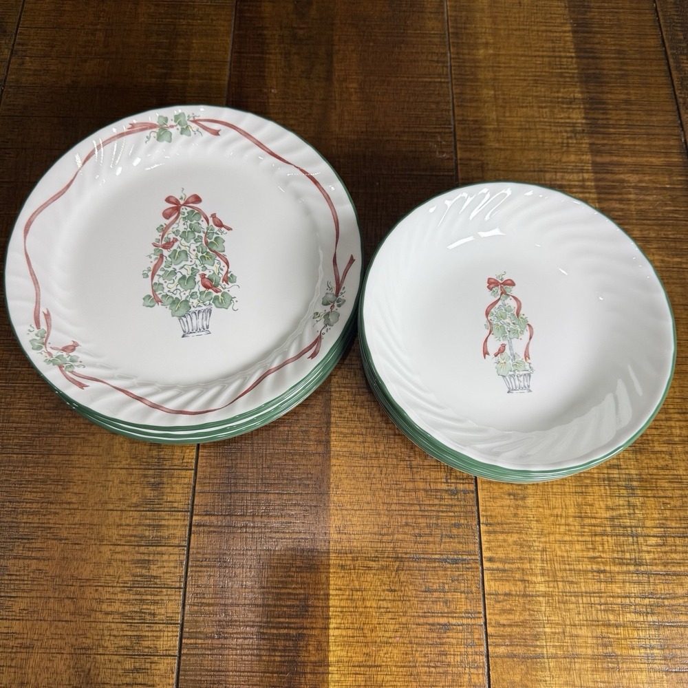 16Pc Vtg Corelle Callaway Holiday Topiary Tree & Ribbons Set 8- Plates 8- Bowls